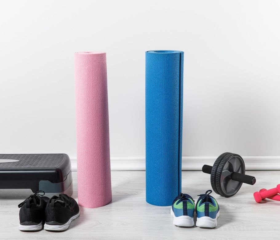 ヨガに必要な道具